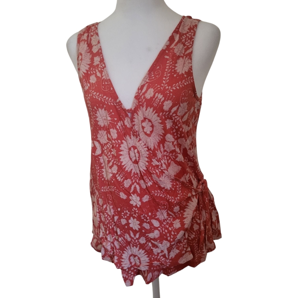 Lucky Brand Cross Front Top sz M